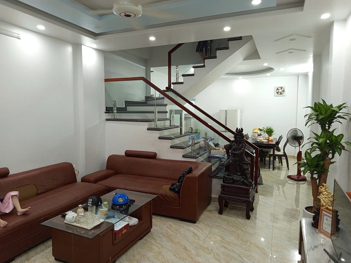 Bán Nhà 4 Tầng Độc Lập Mặt Tiền Đẹp Tại Đường Thiên Lôi, Kênh Dương, Lê Chân, Hải Phòng